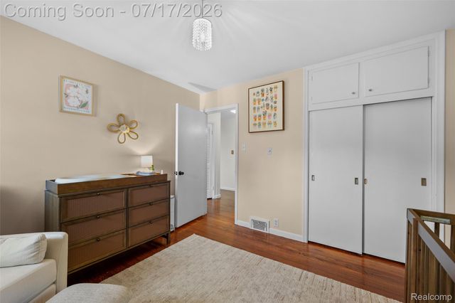 23201 Norcrest Drive, St. Clair Shores, MI 48080