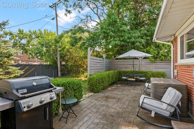 23201 Norcrest Drive, St. Clair Shores, MI 48080