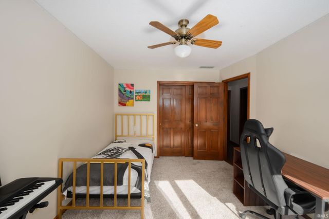 10020 Red Pine Court, Fort Wayne, IN 46804