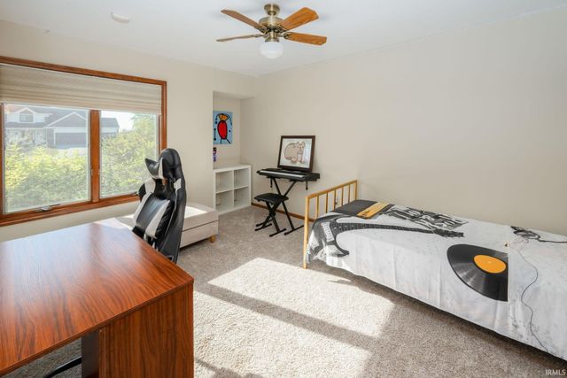 10020 Red Pine Court, Fort Wayne, IN 46804