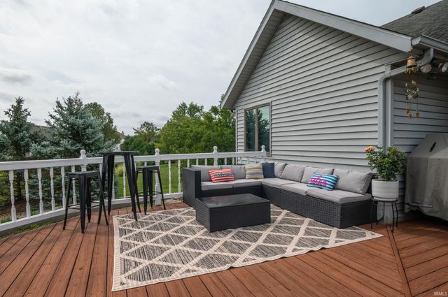 10020 Red Pine Court, Fort Wayne, IN 46804