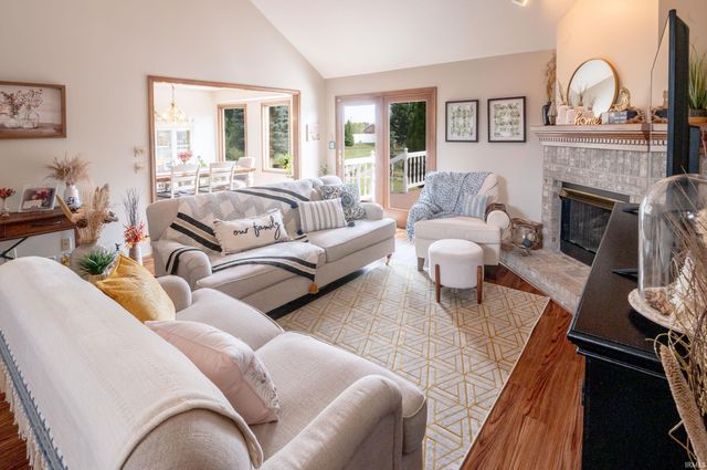 10020 Red Pine Court, Fort Wayne, IN 46804