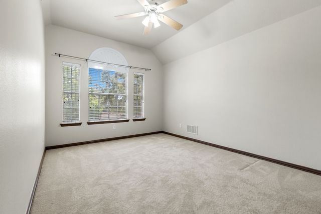 2120 Grayson Road, Mckinney, TX 75072