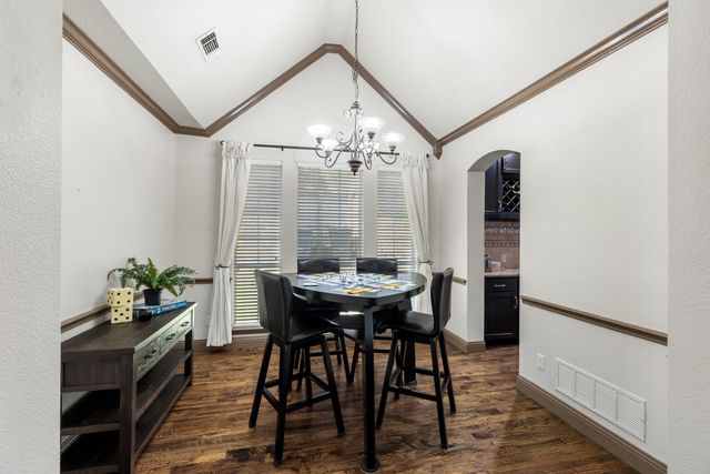 2120 Grayson Road, Mckinney, TX 75072