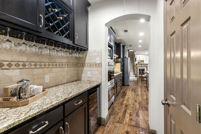 2120 Grayson Road, Mckinney, TX 75072