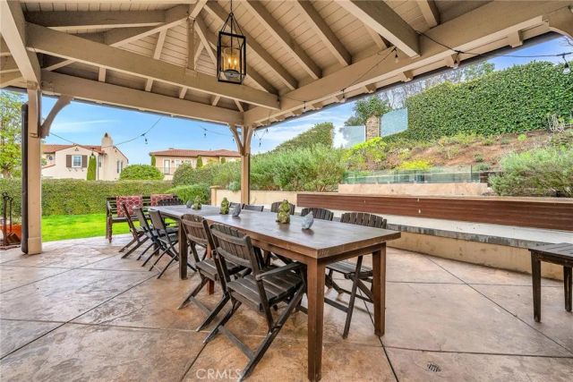 8001 Ocean Bluff, Los Angeles, CA 90045