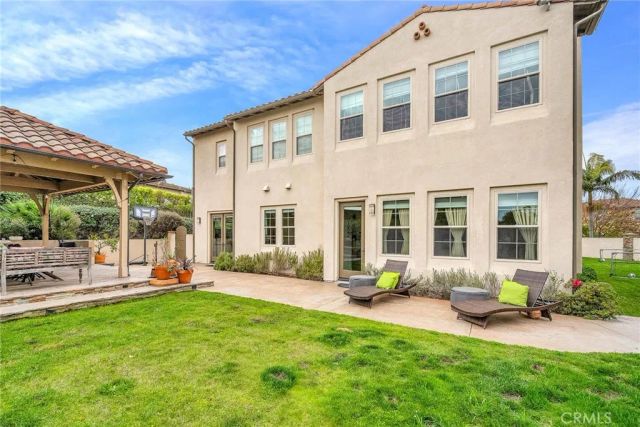 8001 Ocean Bluff, Los Angeles, CA 90045