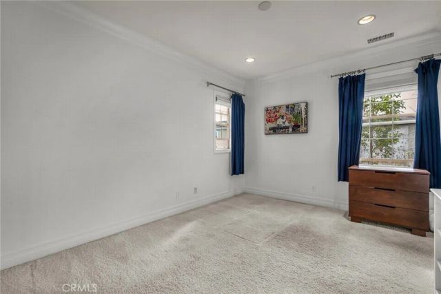 8001 Ocean Bluff, Los Angeles, CA 90045