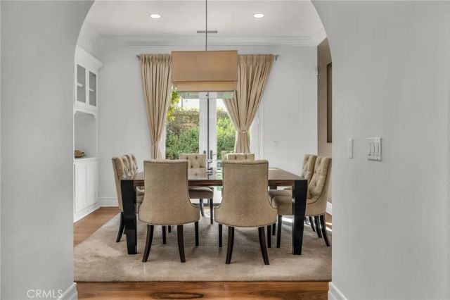 8001 Ocean Bluff, Los Angeles, CA 90045