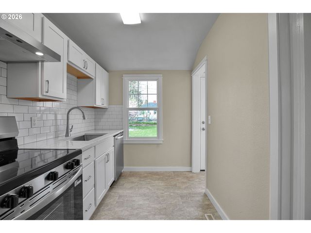 3645 Ne 116TH Ave, Portland, OR 97220