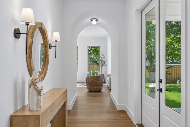 11131 Hillcrest Road, Dallas, TX 75230