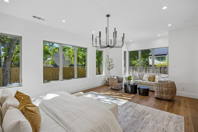 11131 Hillcrest Road, Dallas, TX 75230