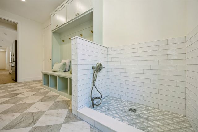 11131 Hillcrest Road, Dallas, TX 75230