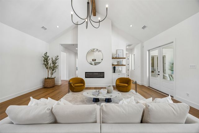 11131 Hillcrest Road, Dallas, TX 75230