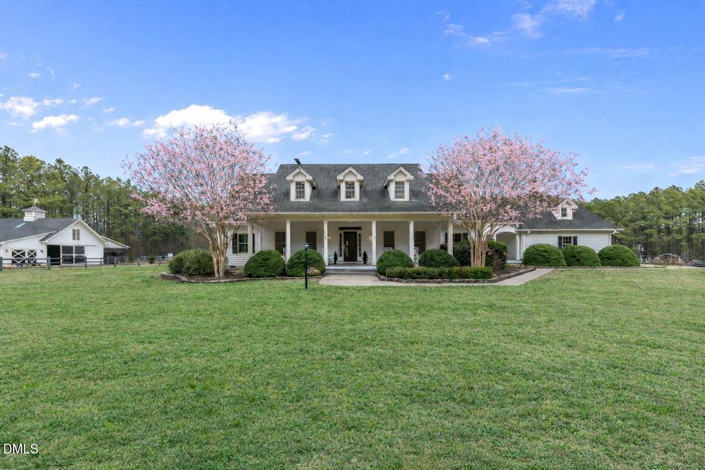 145 Horizon Trail, Aberdeen, NC 28315