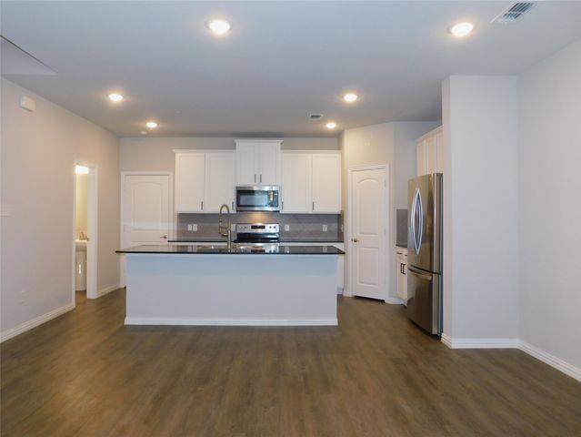 2229 Davenport Drive, Denton, TX 76207