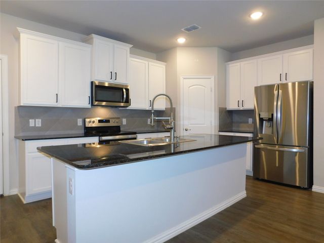 2229 Davenport Drive, Denton, TX 76207