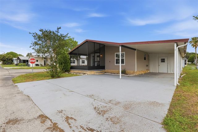 36131 ZINNIA STREET, Zephyrhills, FL 33541