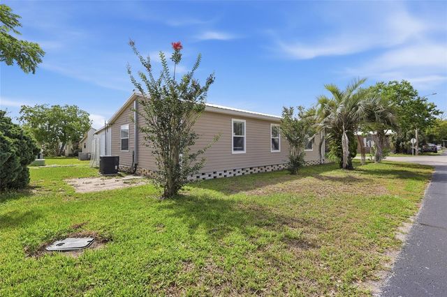 36131 ZINNIA STREET, Zephyrhills, FL 33541