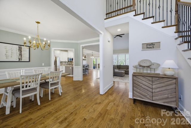 1210 39th Avenue NE, Hickory, NC 28601
