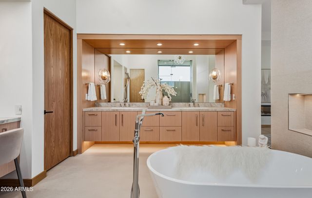 36320 N 62ND Street, Cave Creek, AZ 85331