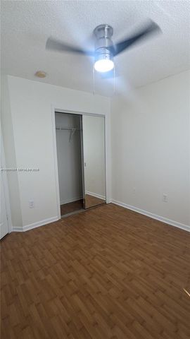 213 E Forest Oak Cir 213, Davie, FL 33325