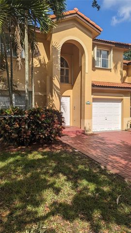 213 E Forest Oak Cir 213, Davie, FL 33325