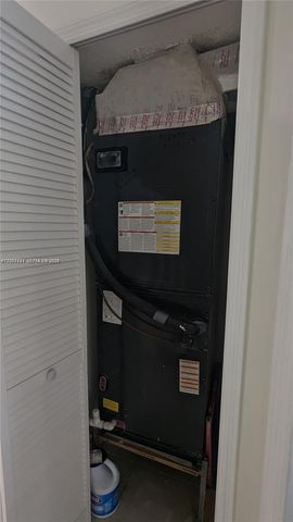 213 E Forest Oak Cir 213, Davie, FL 33325