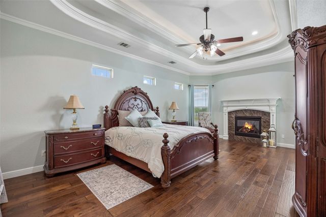 1908 Morningside Lane, Oak Leaf, TX 75154