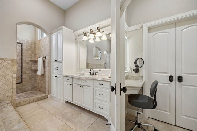 1908 Morningside Lane, Oak Leaf, TX 75154