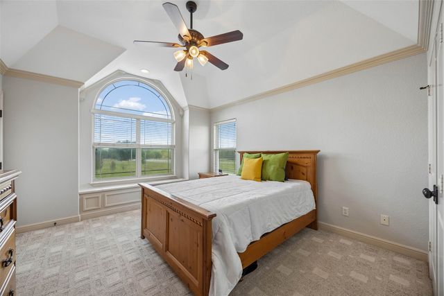 1908 Morningside Lane, Oak Leaf, TX 75154