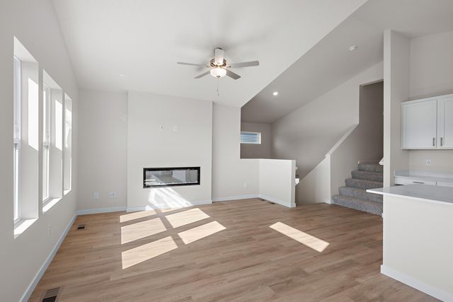 606 Redwood Loop N, Cambridge, MN 55008