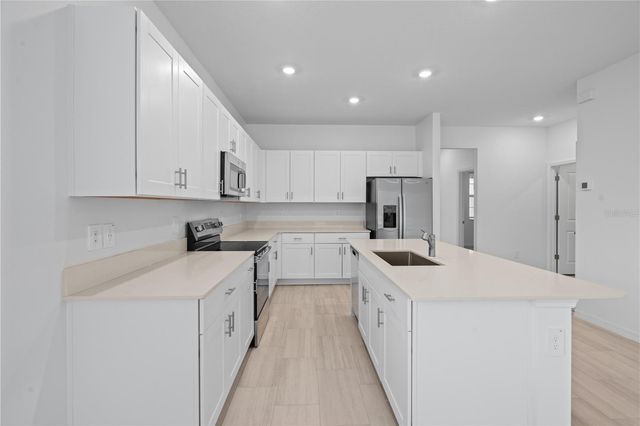 18156 PLEASANTVIEW BOULEVARD, Land O Lakes, FL 34638