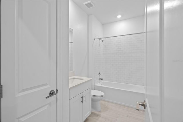 18156 PLEASANTVIEW BOULEVARD, Land O Lakes, FL 34638