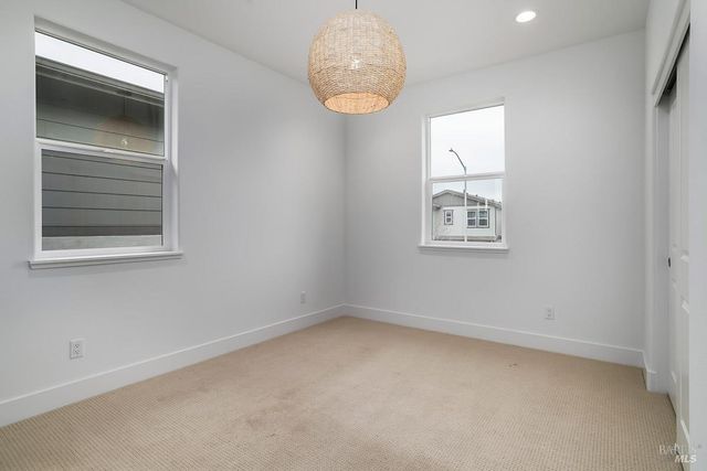 1201 Del Rancho Way, Petaluma, CA 94954