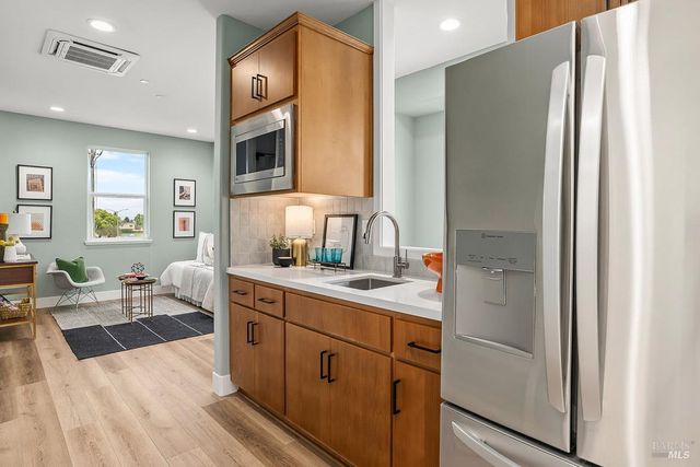 1201 Del Rancho Way, Petaluma, CA 94954