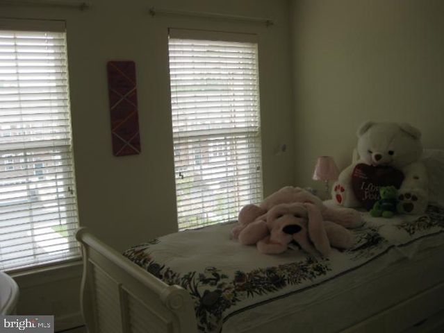 3926 BRYANT PARK CIR, Burtonsville, MD 20866