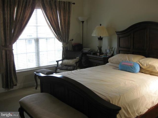 3926 BRYANT PARK CIR, Burtonsville, MD 20866