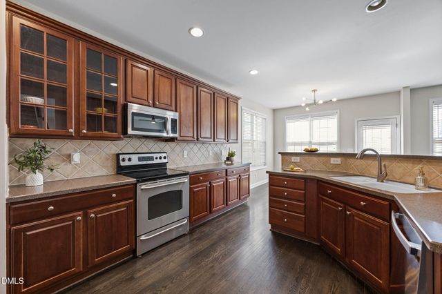 3908 Robins Nest Lane, Wake Forest, NC 27587