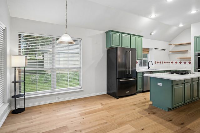 3501 Stone Creek Court, Fort Worth, TX 76137