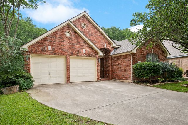 3501 Stone Creek Court, Fort Worth, TX 76137