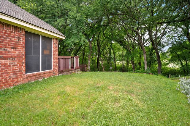 3501 Stone Creek Court, Fort Worth, TX 76137