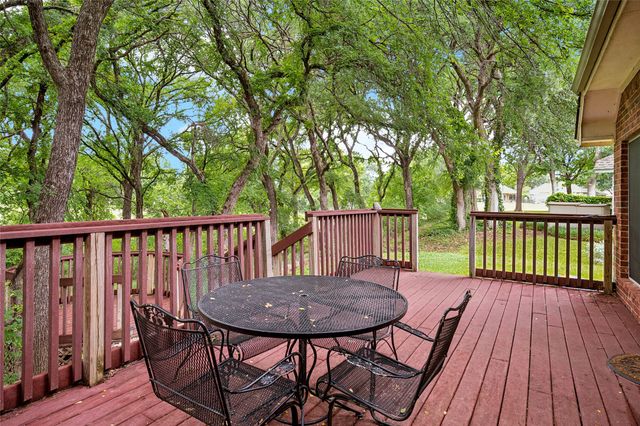 3501 Stone Creek Court, Fort Worth, TX 76137