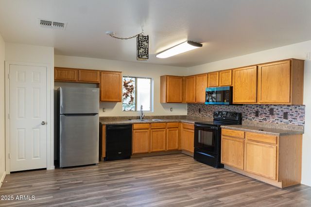 2234 W Central Avenue, Coolidge, AZ 85128