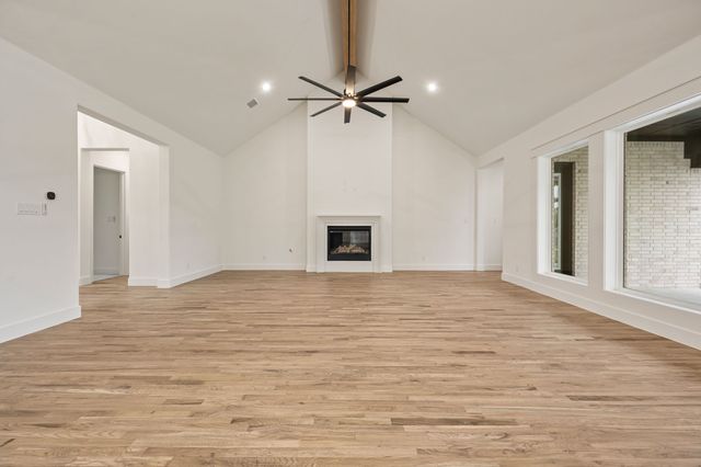 116 Oak Grove Lane, Boyd, TX 76023