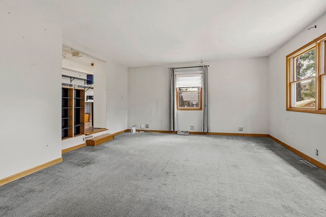 131 N Harvey Street, Griffith, IN 46319