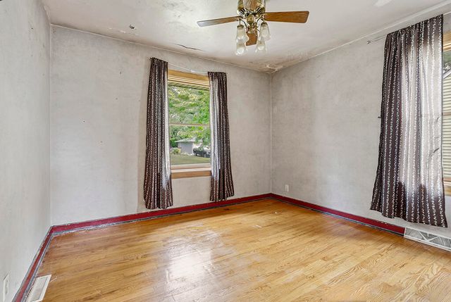 131 N Harvey Street, Griffith, IN 46319