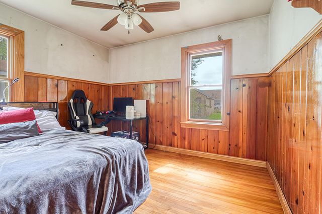 131 N Harvey Street, Griffith, IN 46319