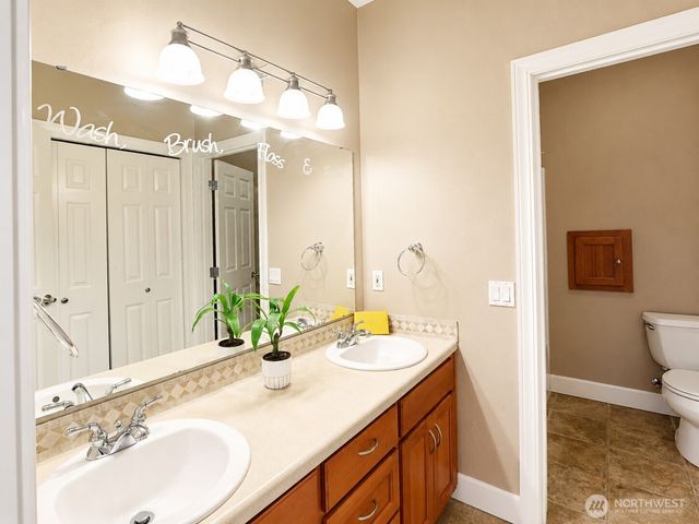 23119 110th Avenue E, Graham, WA 98338