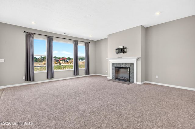203 Stargaze Dr, Shepherdsville, KY 40165